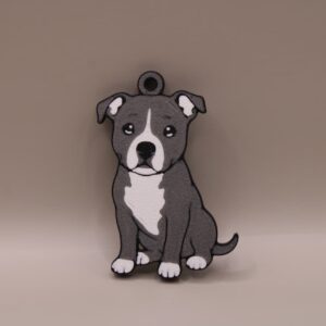 brelok z psem amstaff